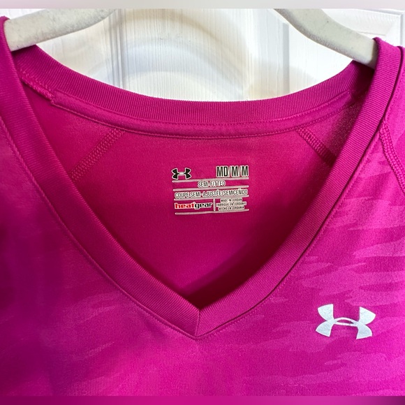 Pink dri fit long sleeve - Picture 2 of 4